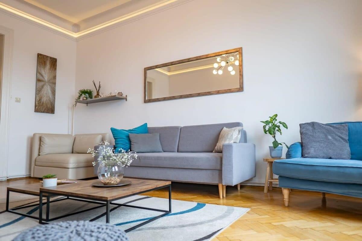 Chic Central Flat With River View Budapeşte Dış mekan fotoğraf
