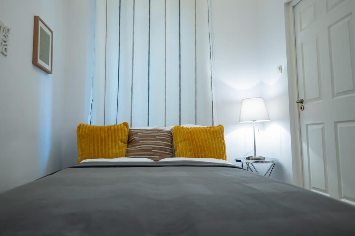 Chic Central Flat With River View Budapeşte Dış mekan fotoğraf